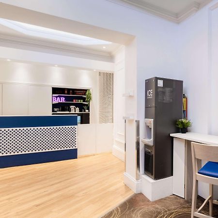 Comfort Inn London - Westminster Exterior photo