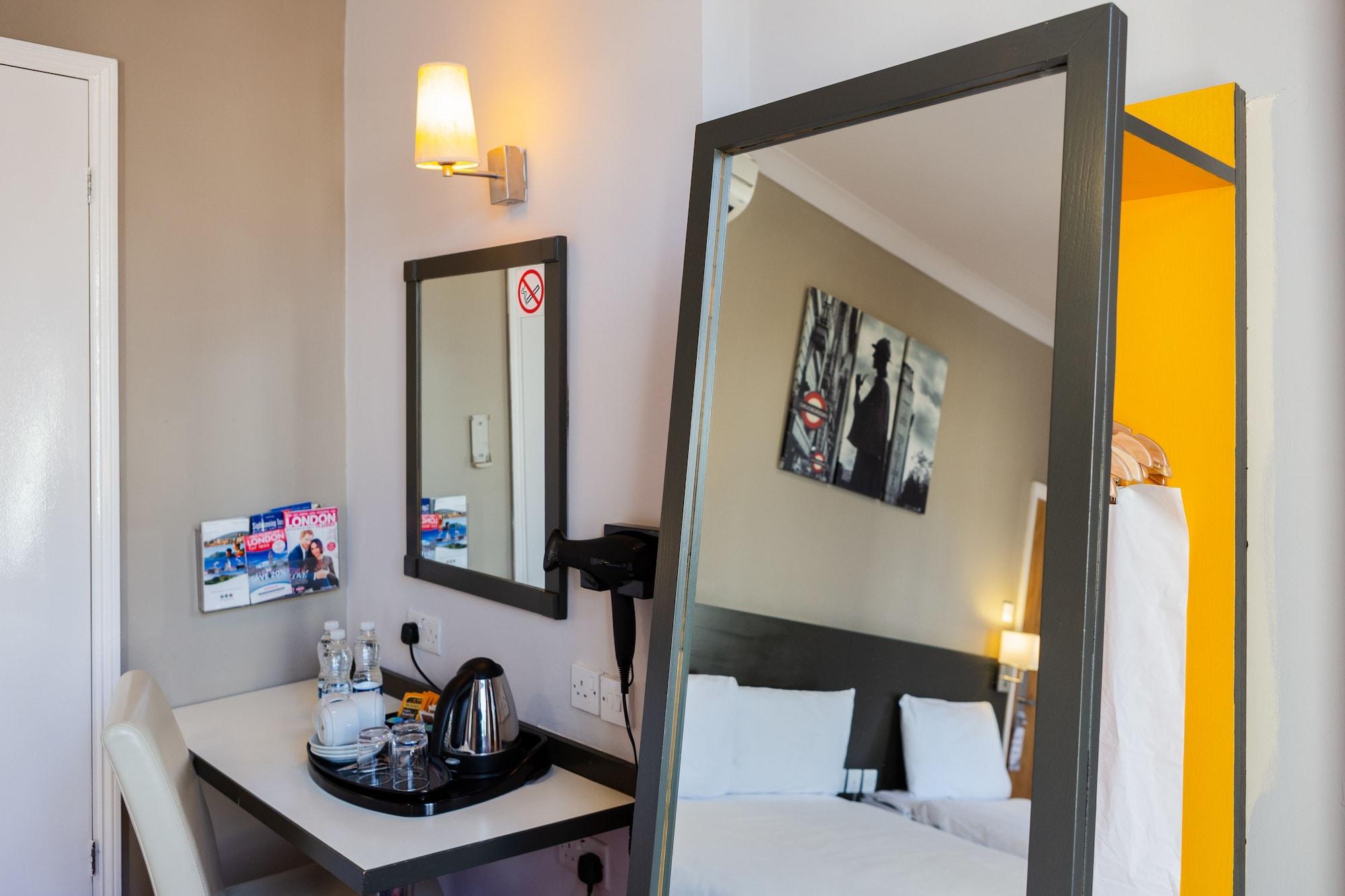 Comfort Inn London - Westminster Exterior photo